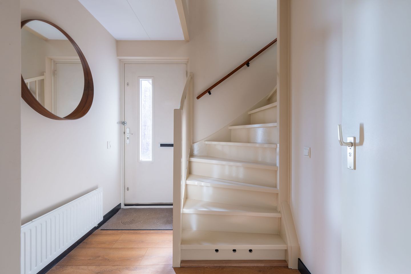 Photo 4 of Zilverschoon 9