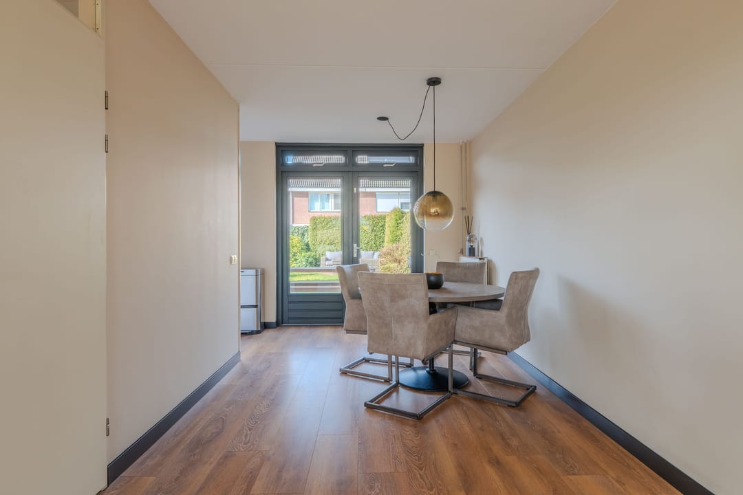 Photo 11 of Zilverschoon 9