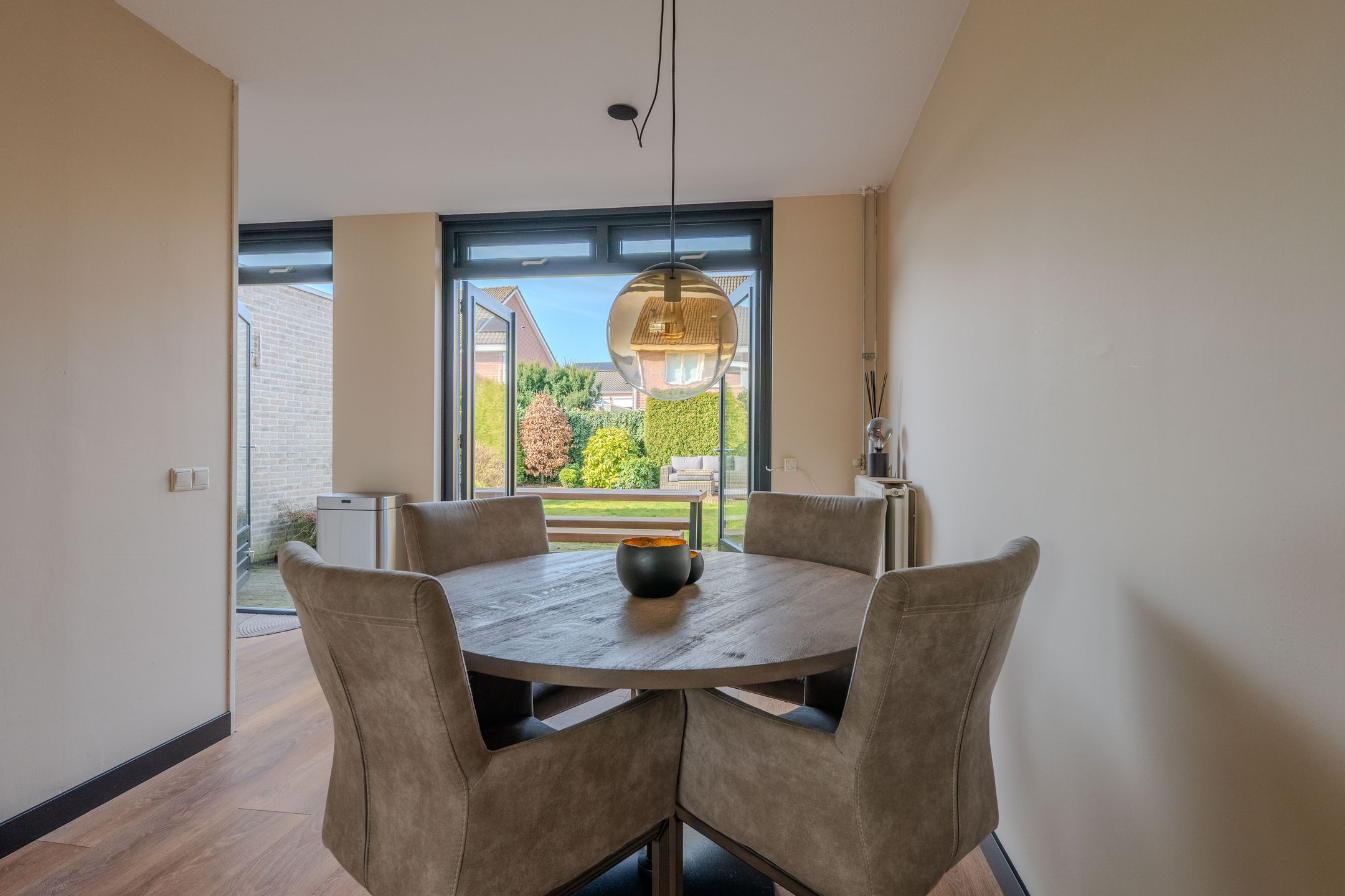 Photo 12 of Zilverschoon 9