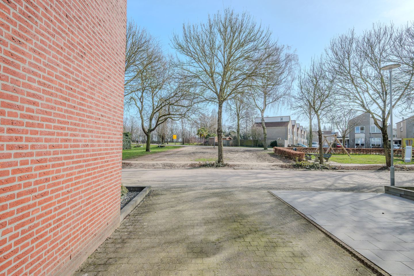 Photo 40 of Zilverschoon 9