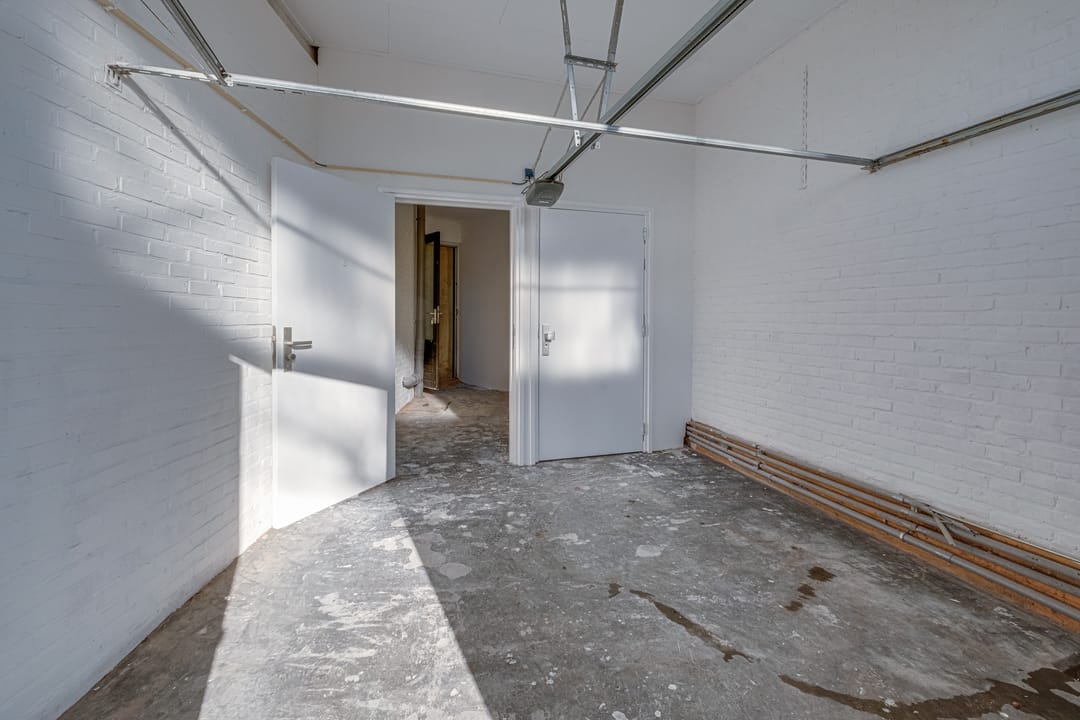 Photo 41 of Eyckholtstraat 4