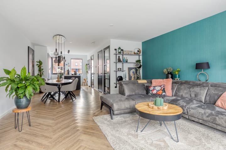 Foto 2 van Madelief 34