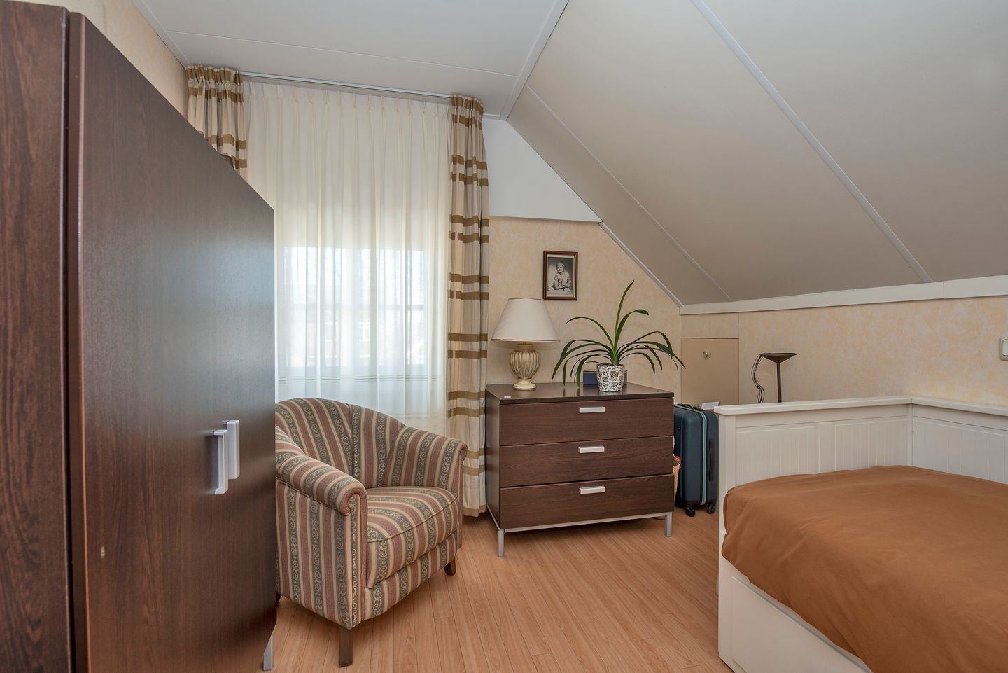 Photo 20 of Haarstraat 87