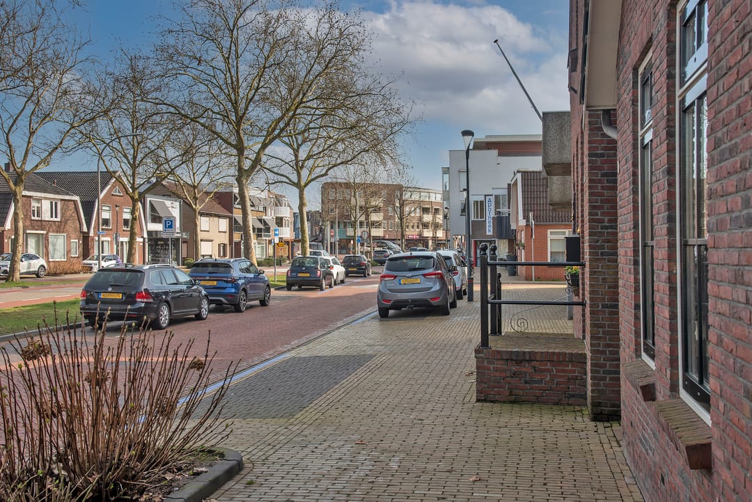 Photo 31 of Haarstraat 87