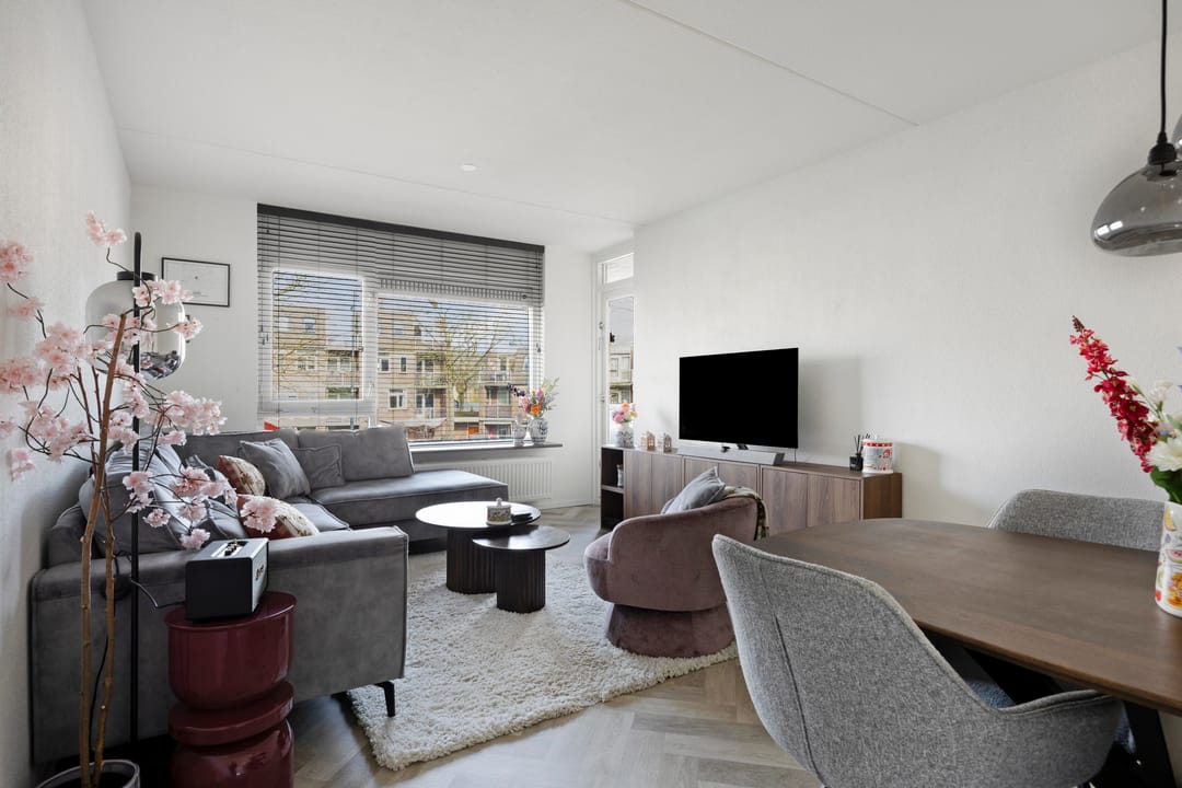 Foto 2 van Velmolenweg 27