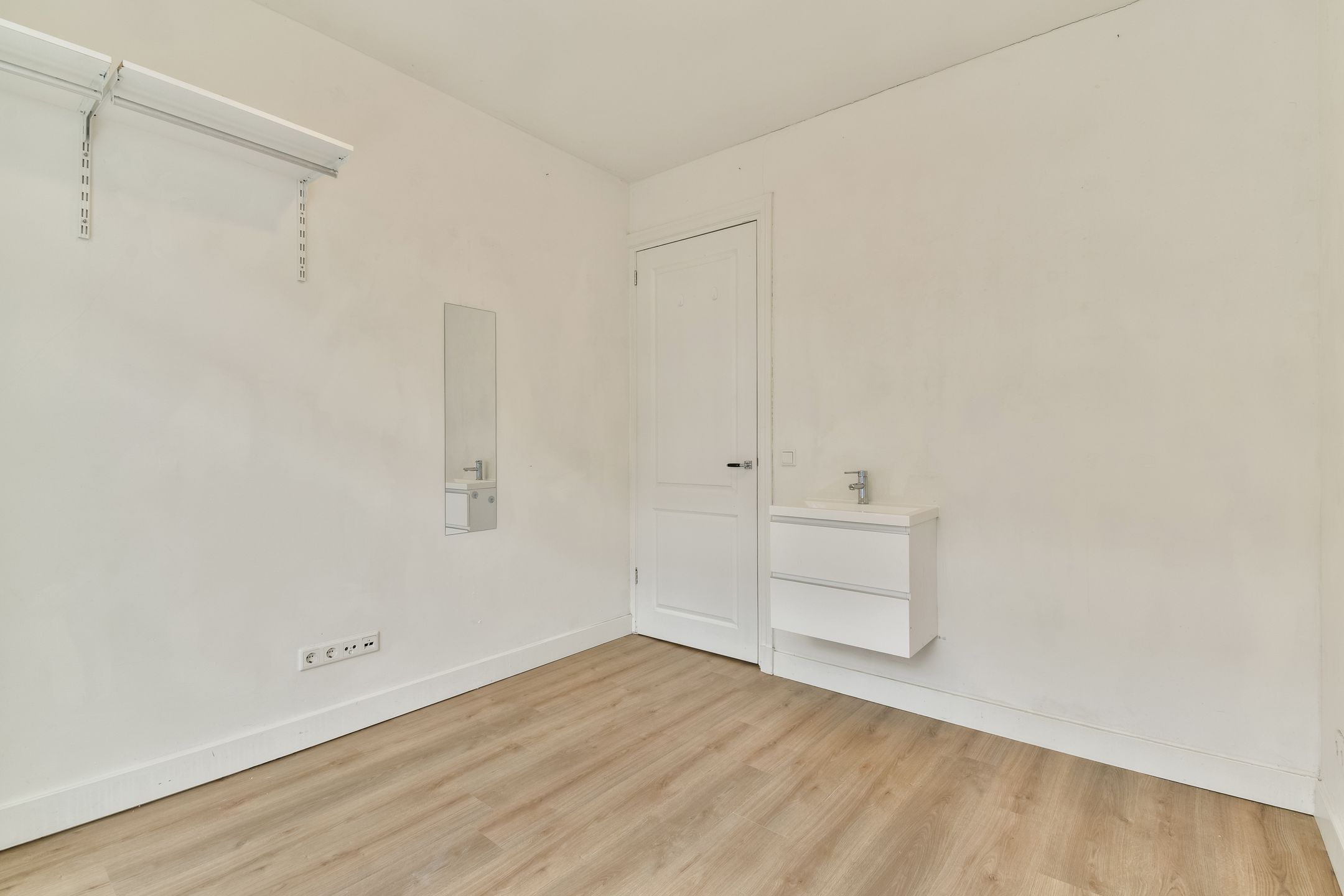 Photo 15 of Sanderijnstraat 60