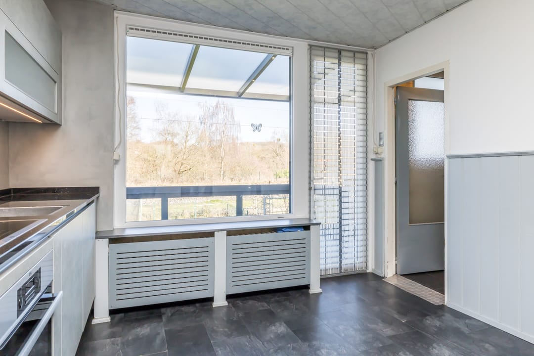 Photo 13 of Meuserstraat 114