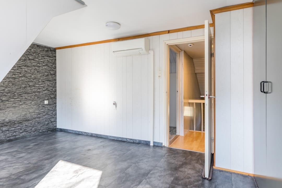 Photo 31 of Meuserstraat 114