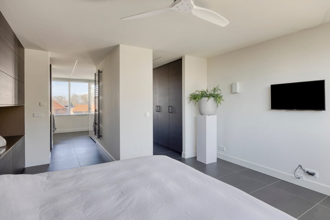 Photo 38 of Lageweg 36