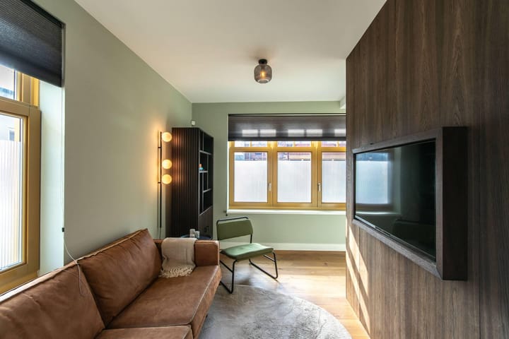 Photo 4 of Begoniastraat 2