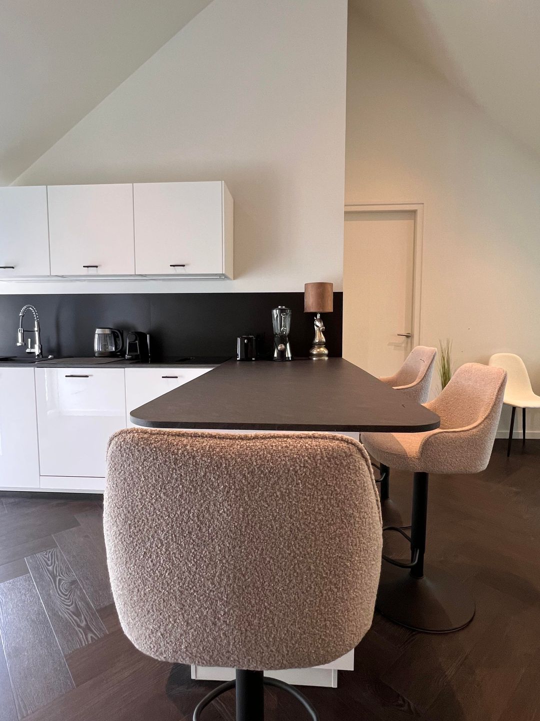 Foto 11 van Bourgogneplein 21