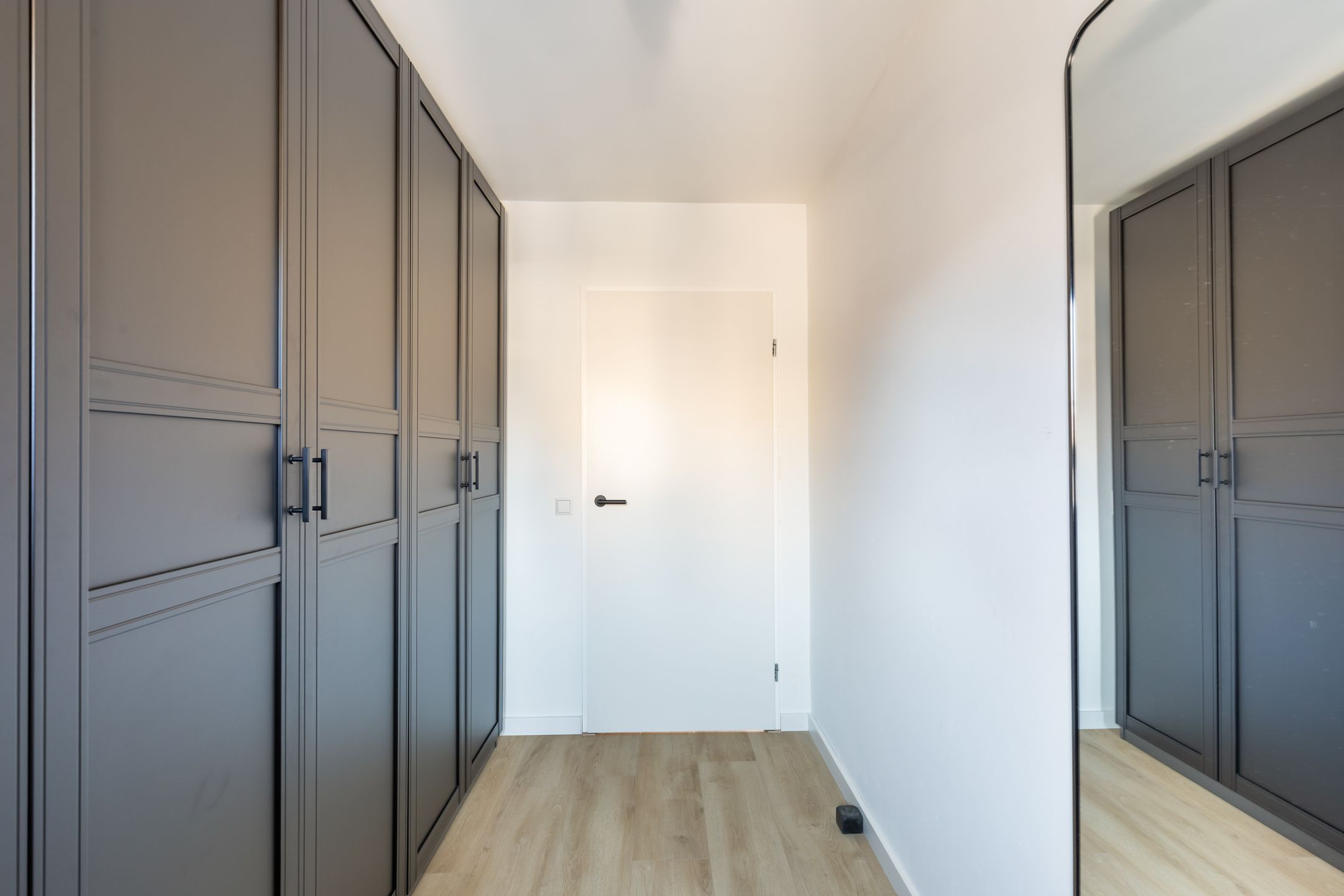 Foto 30 van Iroko 267