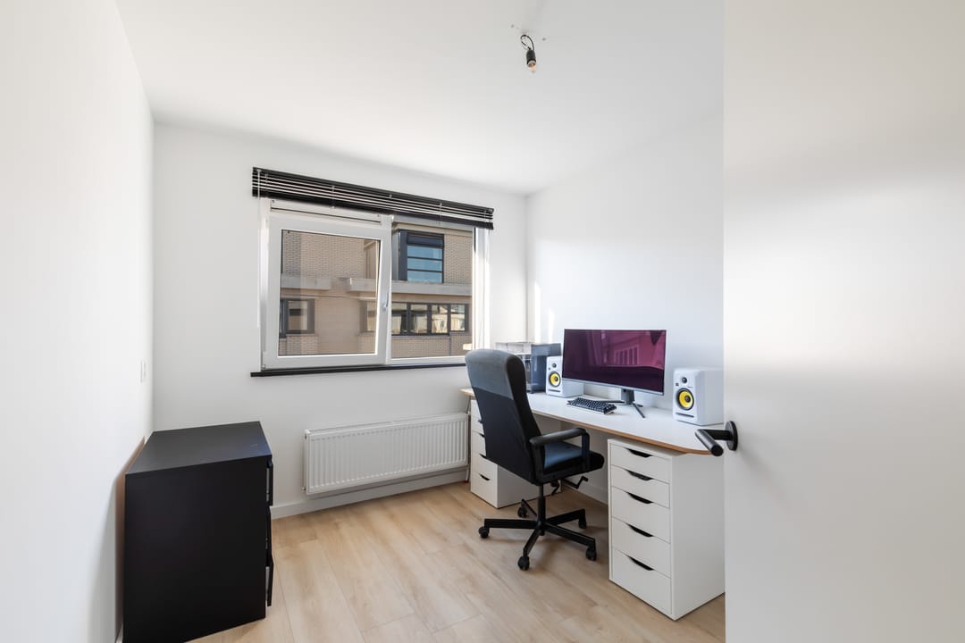 Foto 32 van Iroko 267