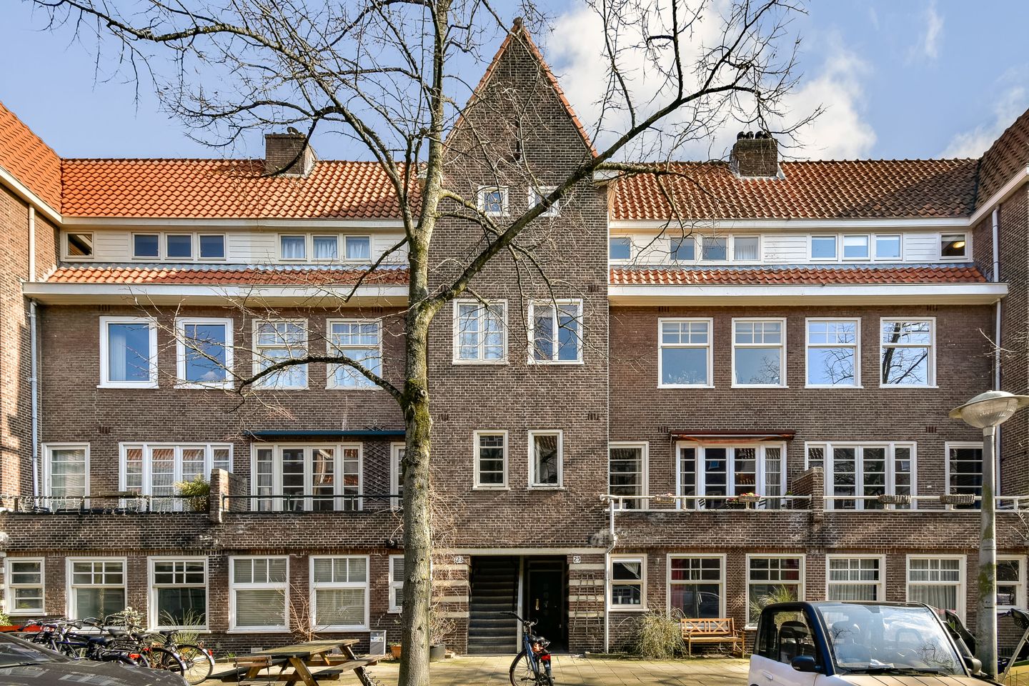 Photo 1 of Leimuidenstraat 25-1