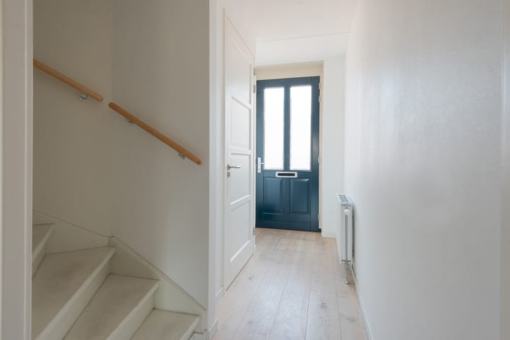 Photo 5 of Poeloever 20