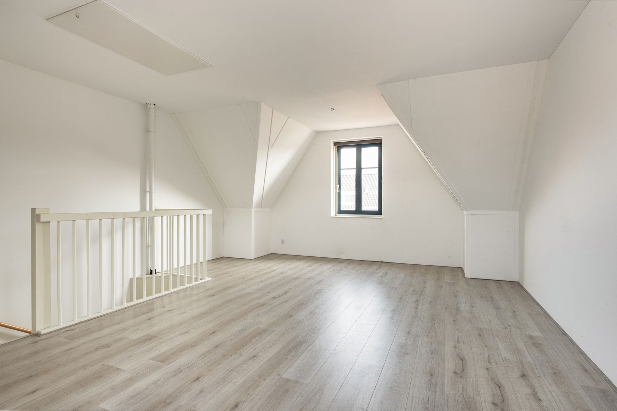 Foto 21 van Poeloever 20