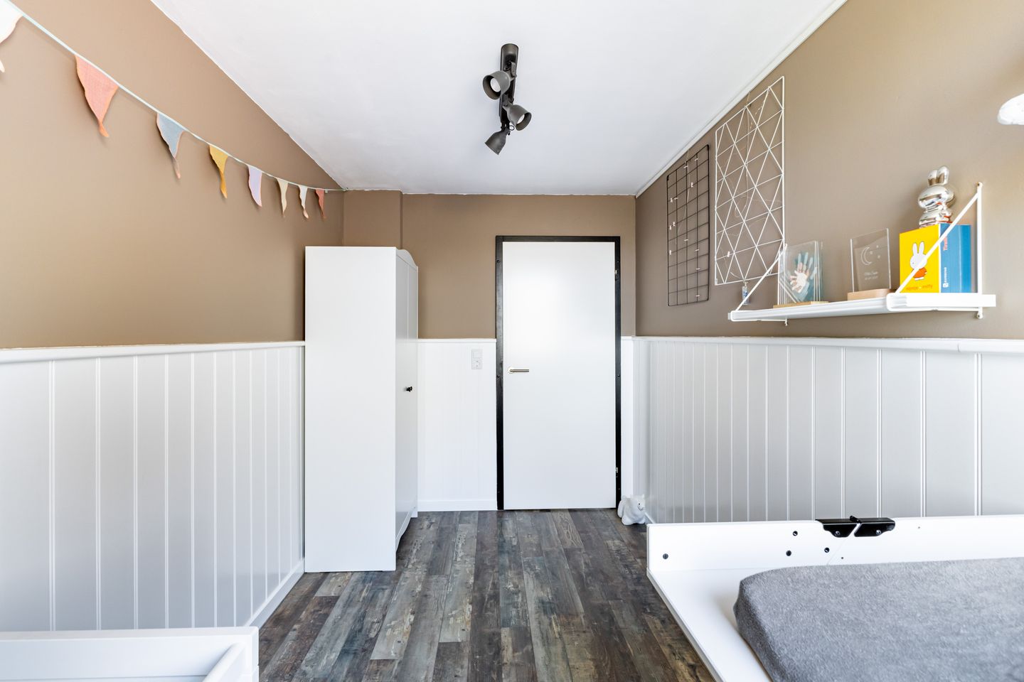 Photo 34 of Hofstede 146