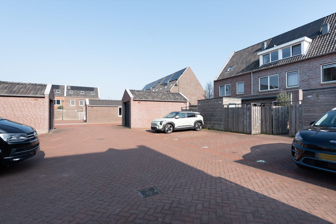 Foto 26 van Poeloever 20