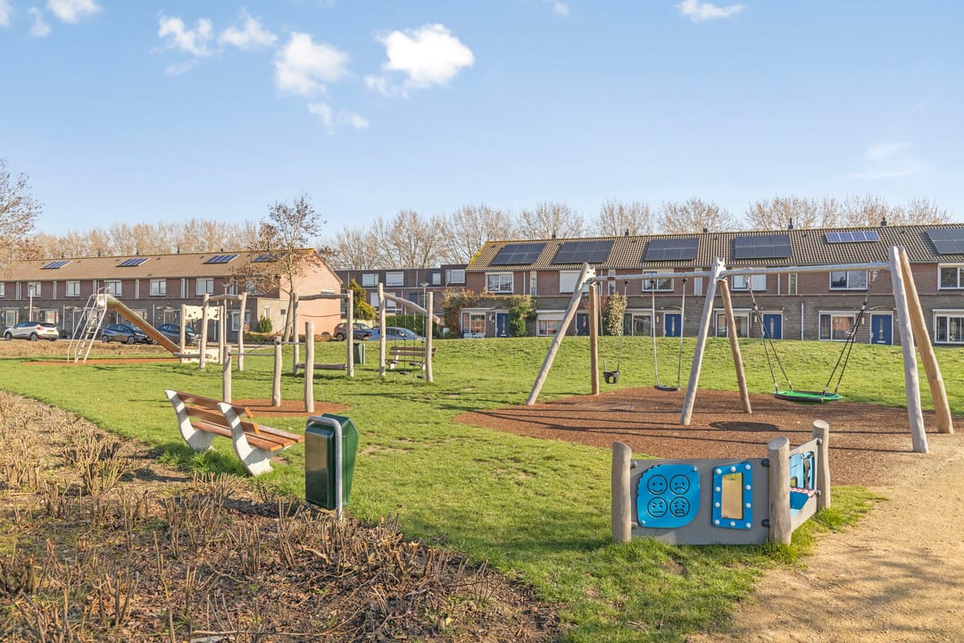 Photo 31 of Marguerite Durasstraat 4