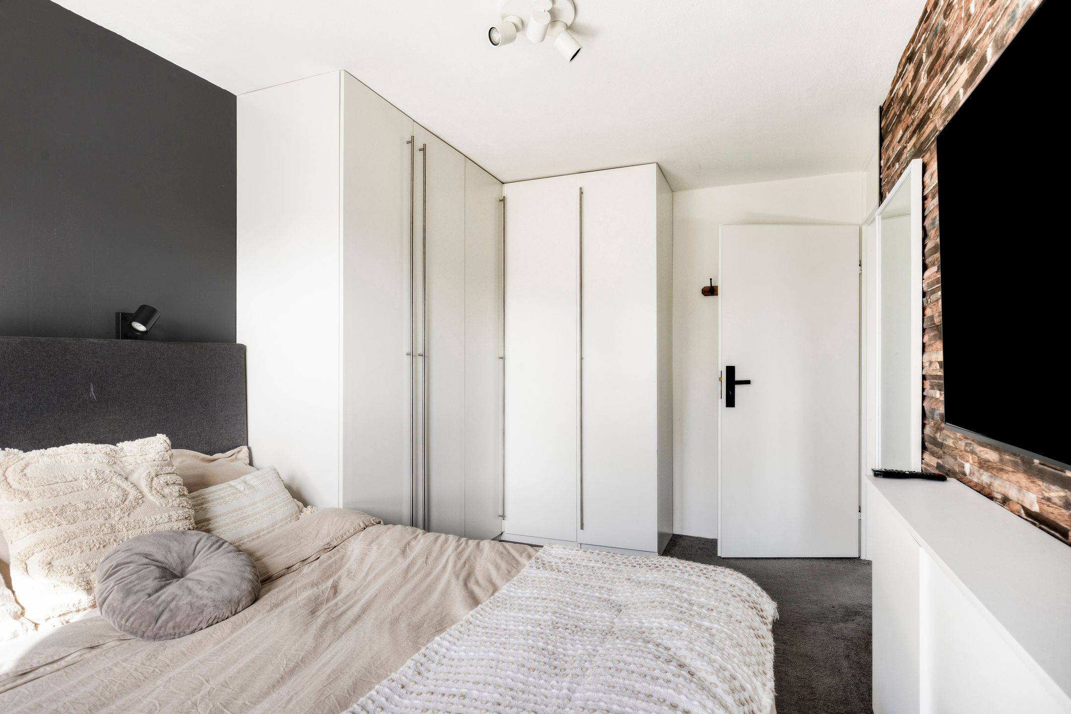 Photo 21 of Reinenweer 10