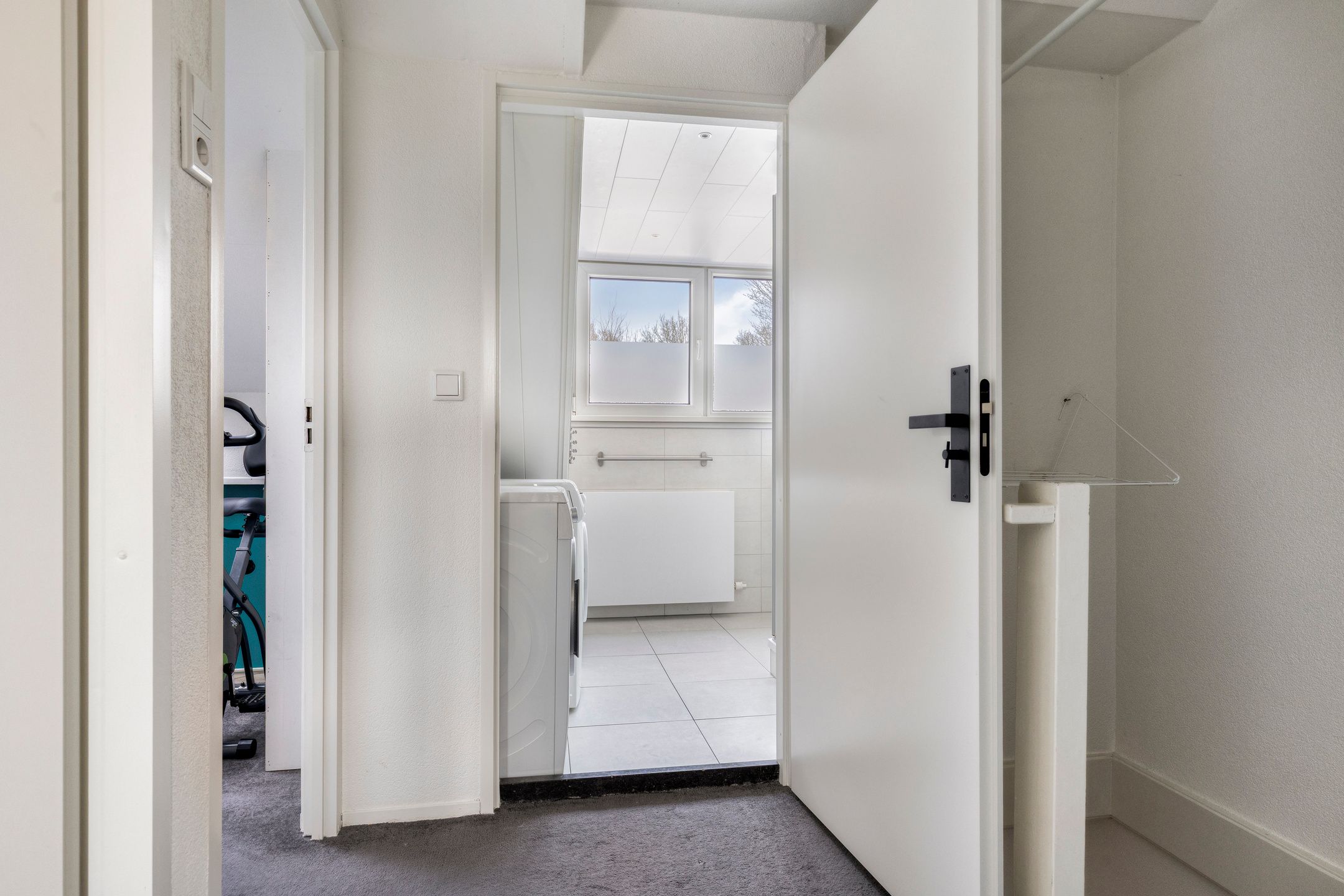 Photo 27 of Reinenweer 10