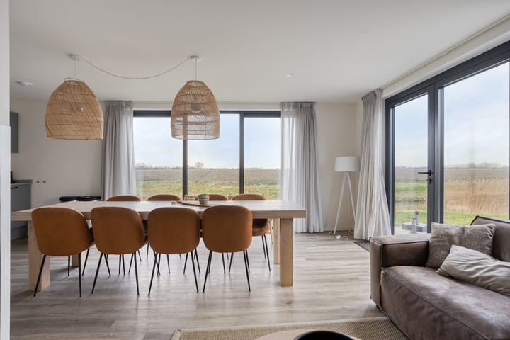 Vrijstaande woning te koop: Veerweg 50-198, Wolphaartsdijk