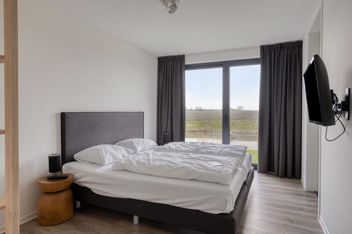 Vrijstaande woning te koop: Veerweg 50-198, Wolphaartsdijk