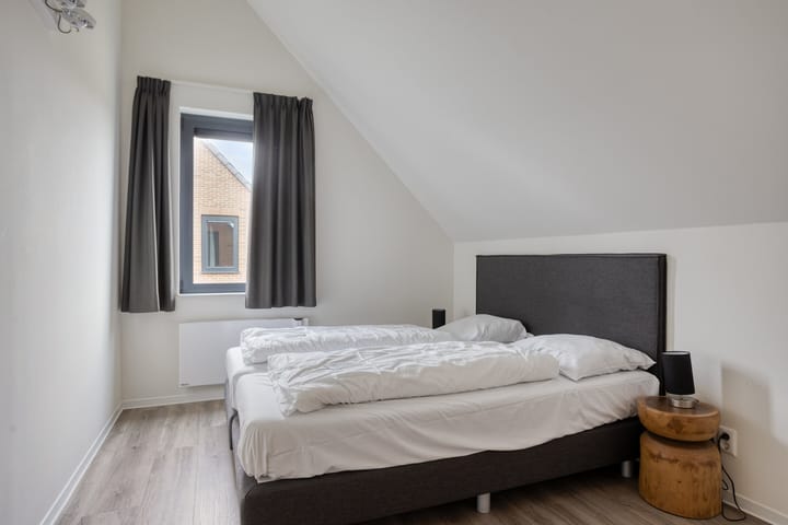 Vrijstaande woning te koop: Veerweg 50-198, Wolphaartsdijk