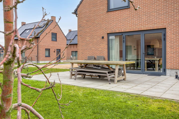 Vrijstaande woning te koop: Veerweg 50-198, Wolphaartsdijk
