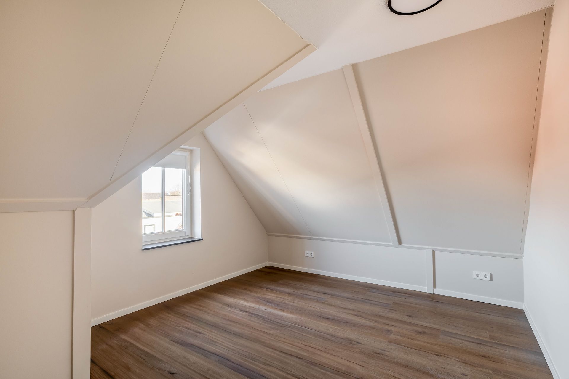 Foto 24 van Mr Iman Caustraat 32