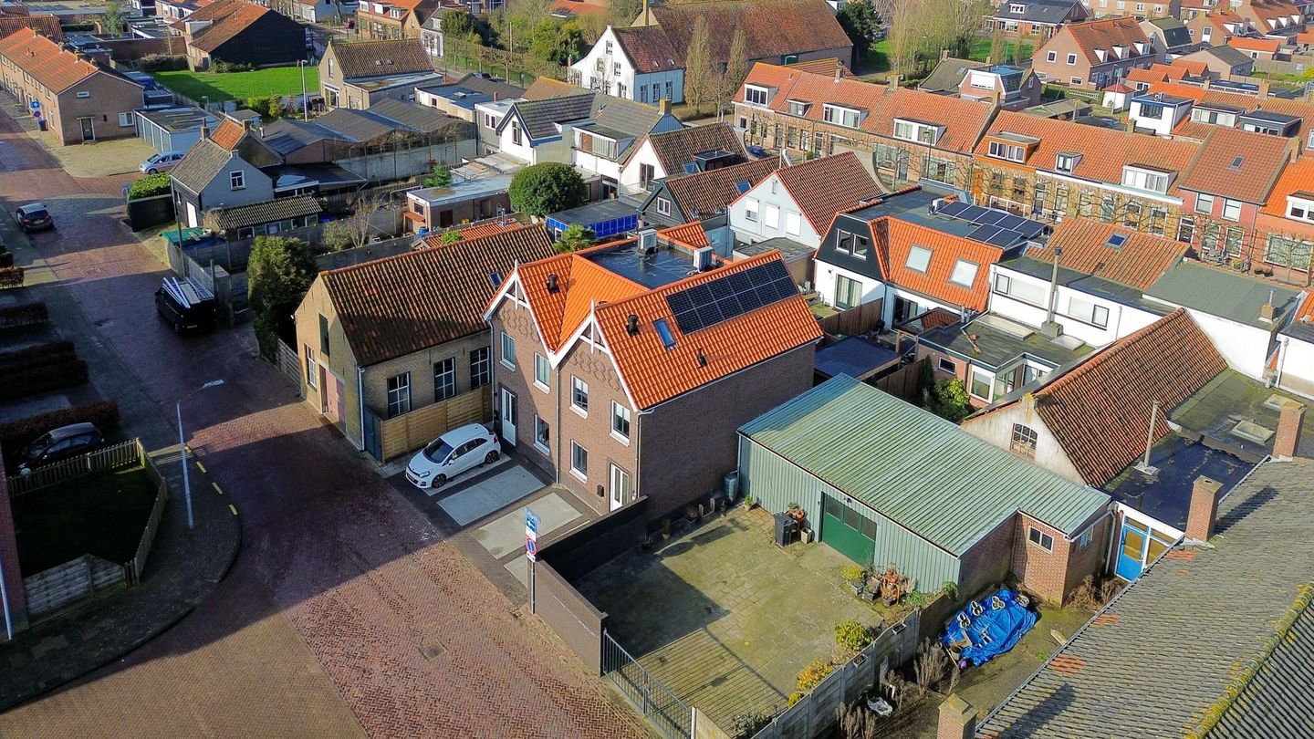 Foto 29 van Mr Iman Caustraat 32