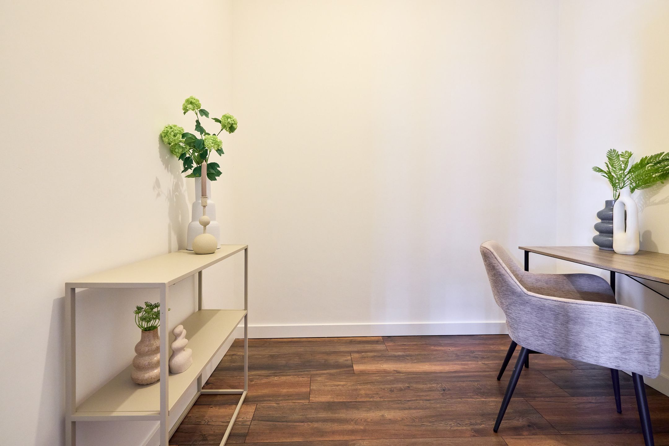Spacious Ground Floor Apartment with Cellar in Popular Zuilen Neighborhood — 17