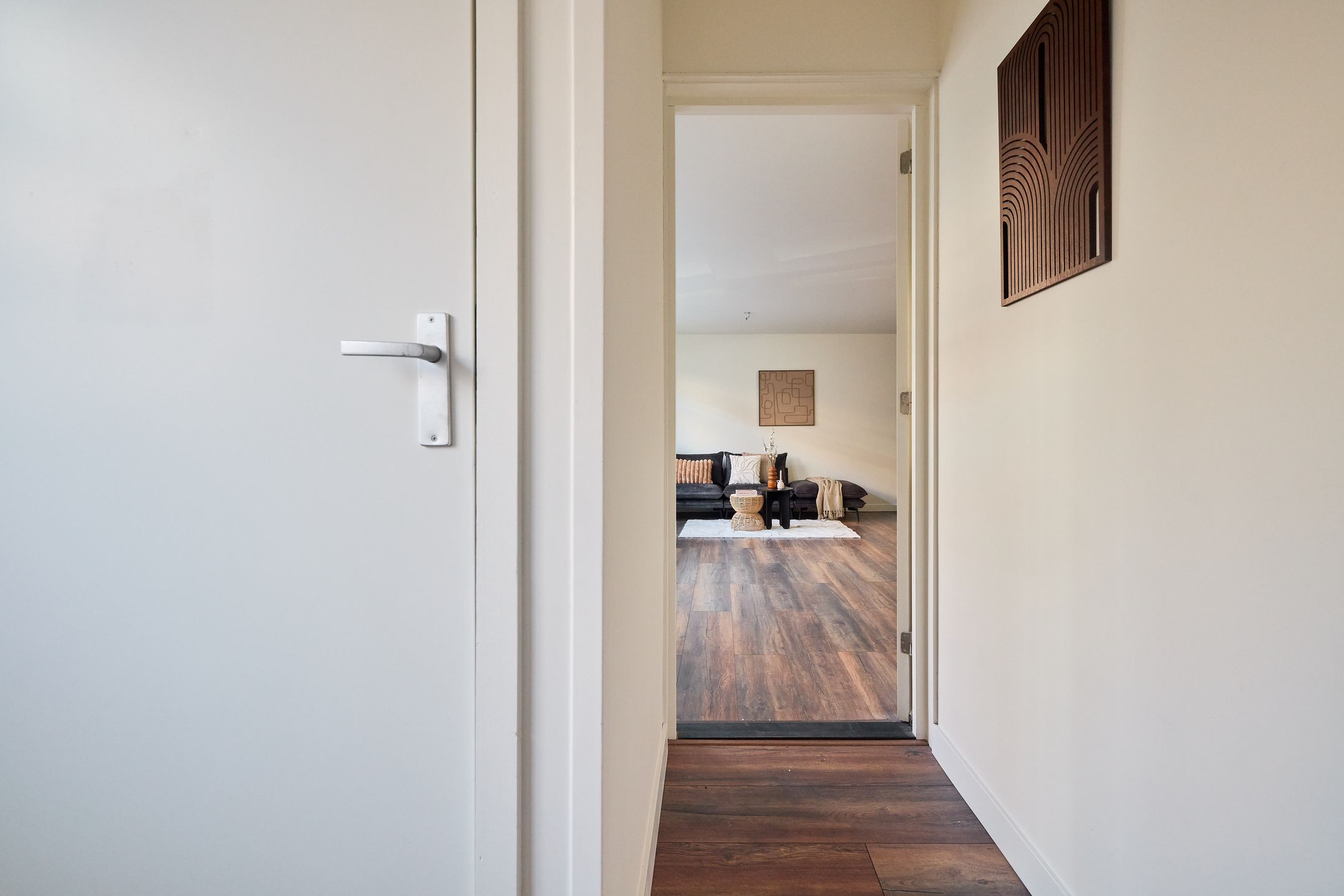 Spacious Ground Floor Apartment with Cellar in Popular Zuilen Neighborhood — 18