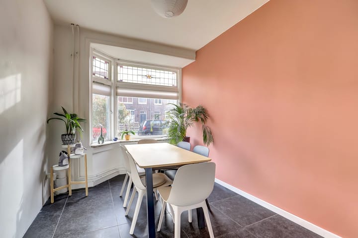 Photo 2 of Prins Bernhardstraat 57