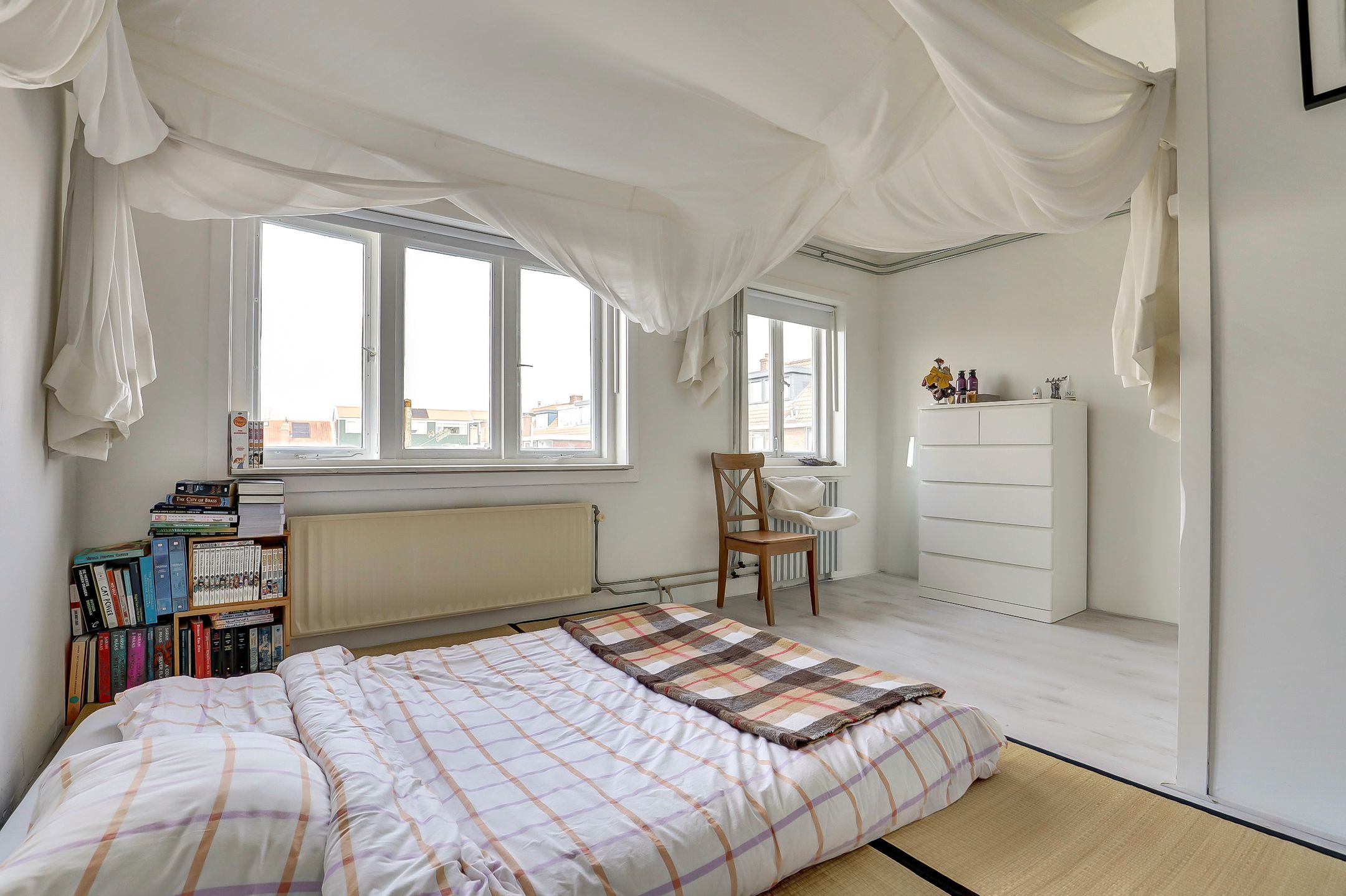 Photo 18 of Prins Bernhardstraat 57