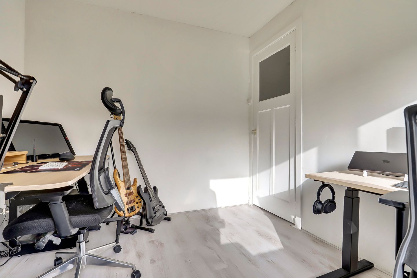 Photo 20 of Prins Bernhardstraat 57