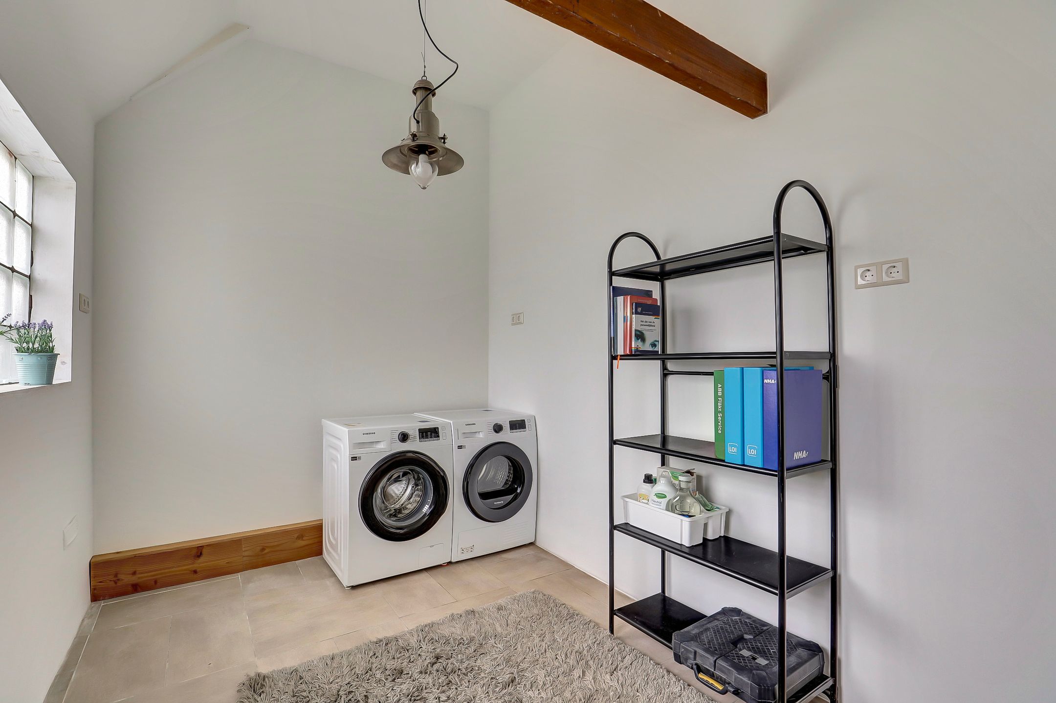 Photo 30 of Prins Bernhardstraat 57