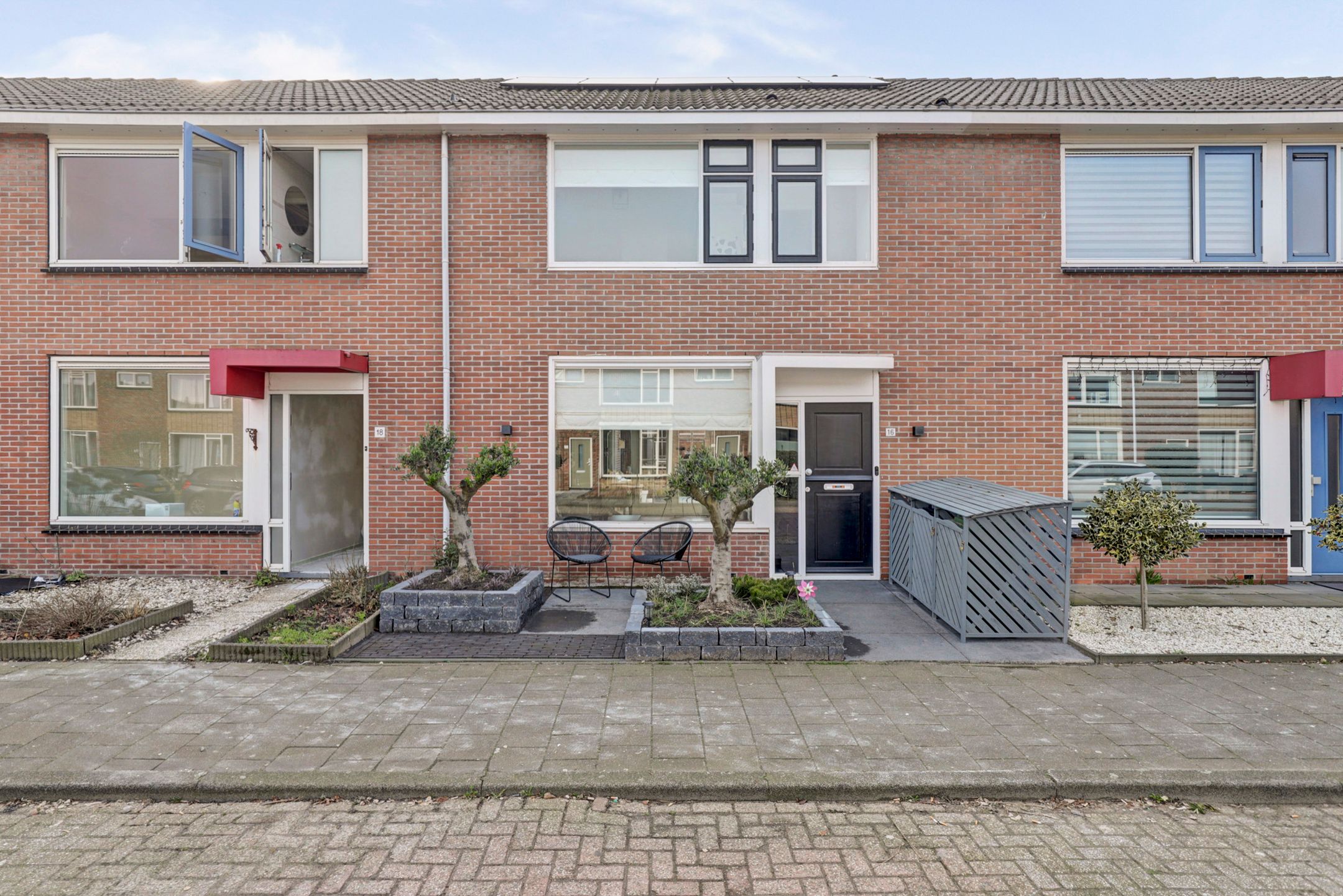 Buying a house in The Netherlands., Prins Bernhardstraat 16