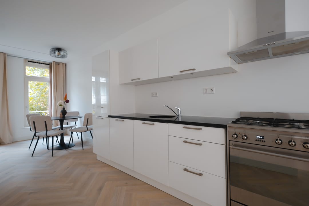 Photo 7 of Sint Willibrordusstraat 62-F