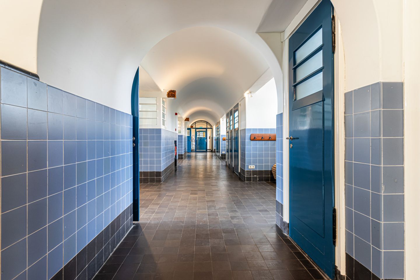 Bekijk foto 3 van Elizabeth Wolffstraat 1