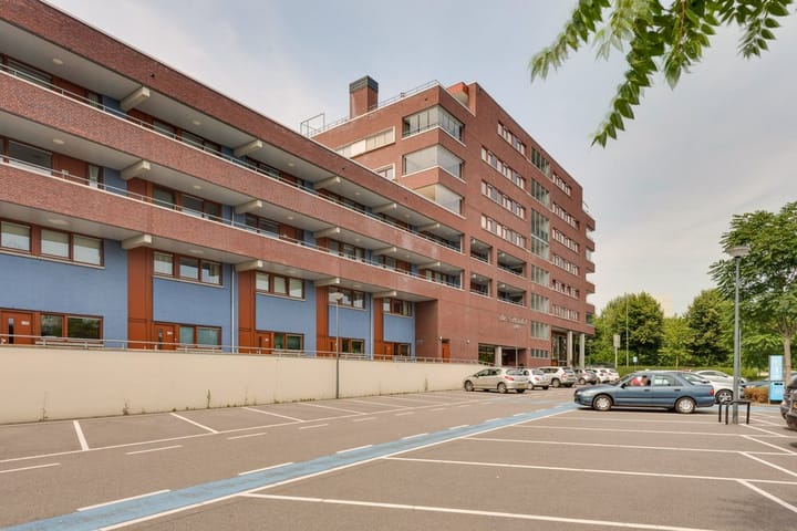 Photo 2 of Brugstraat 53