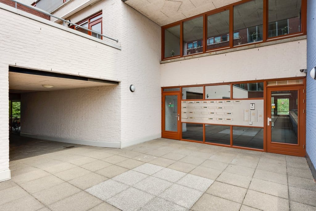 Photo 3 of Brugstraat 53