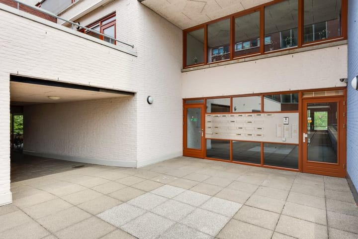 Photo 3 of Brugstraat 53