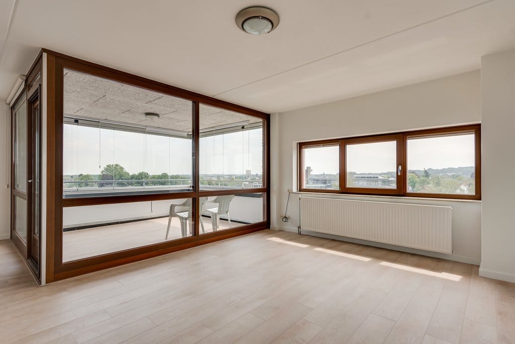 Photo 14 of Brugstraat 53