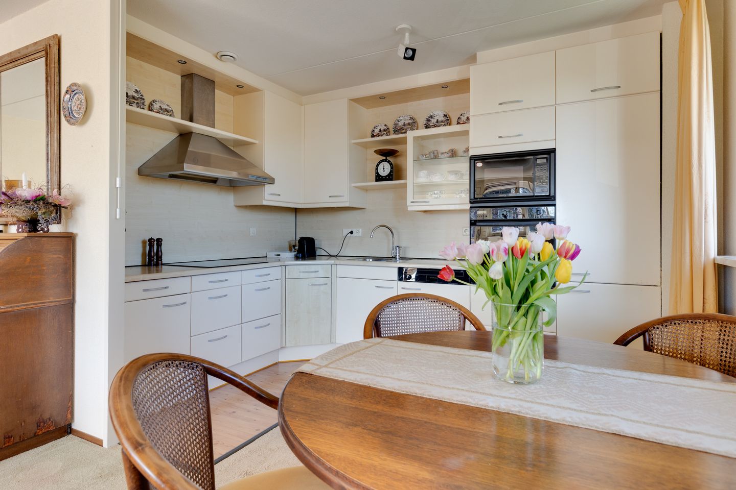 Foto 14 van Carel Looierstraat 3-18