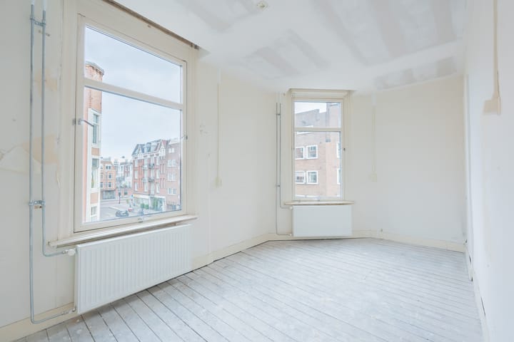 Foto 3 van Jan van Riebeekstraat 1-2