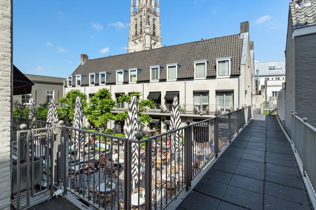 Photo 37 of t' Sas 22