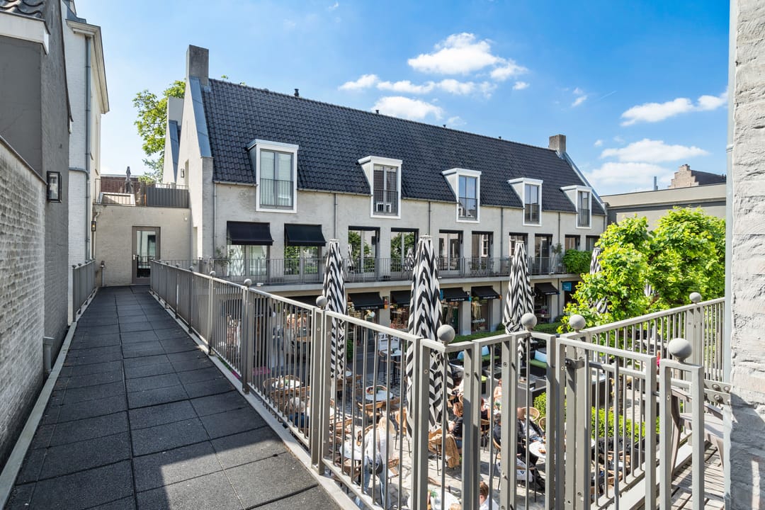 Photo 38 of t' Sas 22