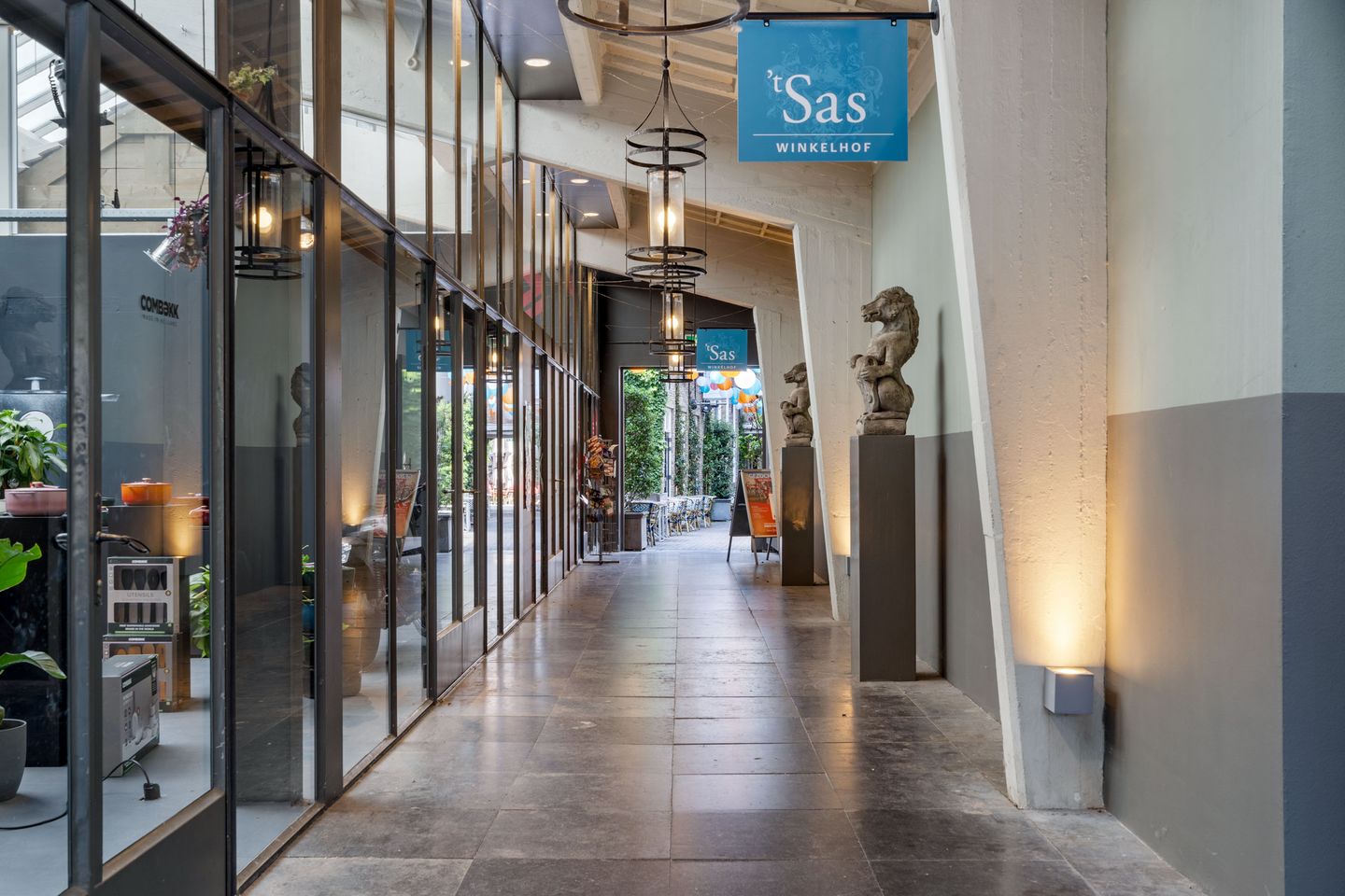 Photo 44 of t' Sas 22