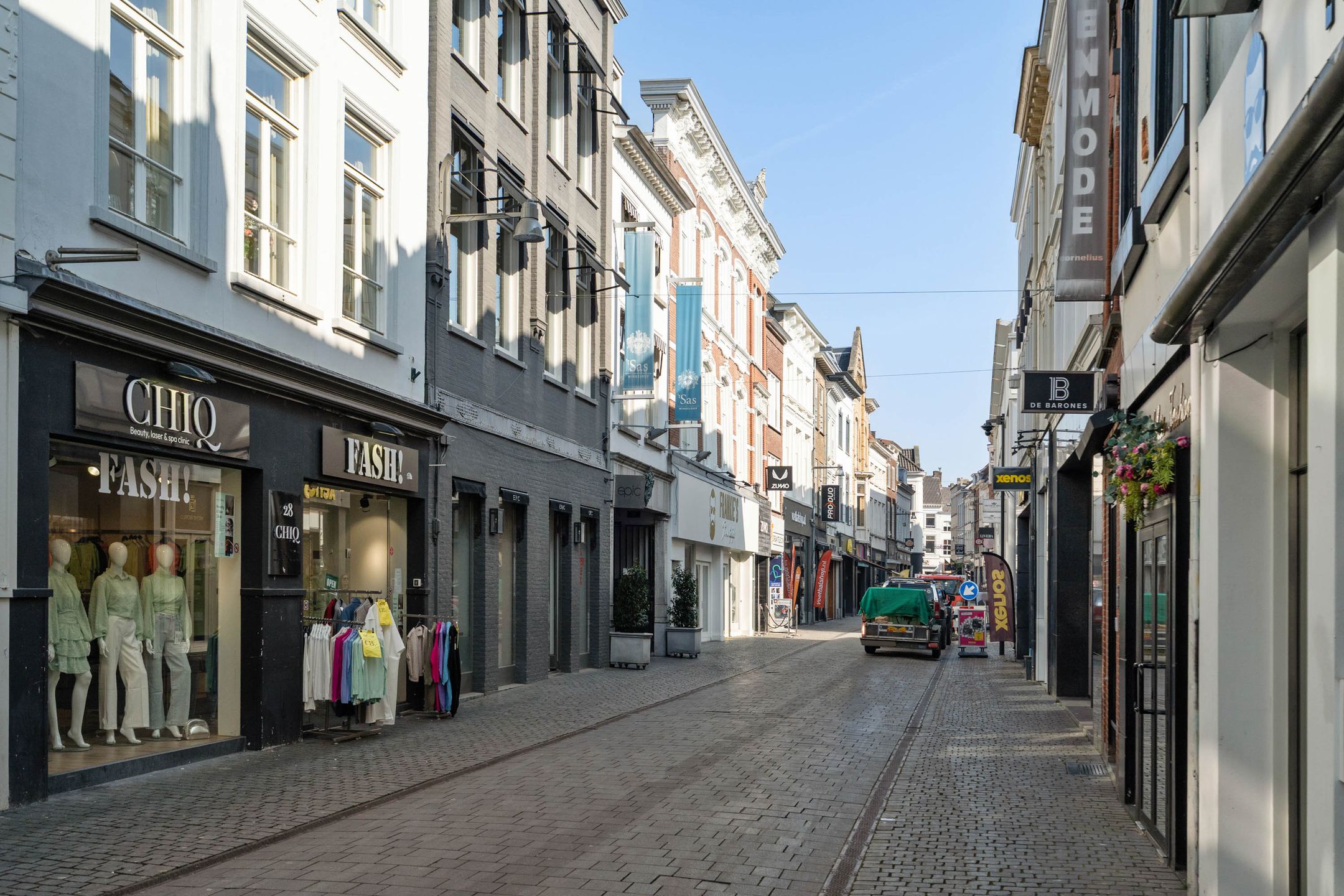 Photo 48 of t' Sas 22